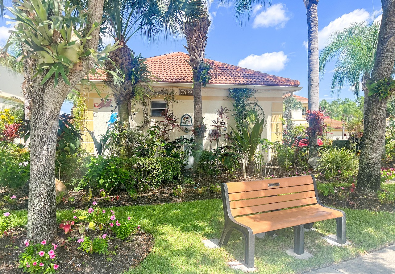 Florida luxury waterfront real estate